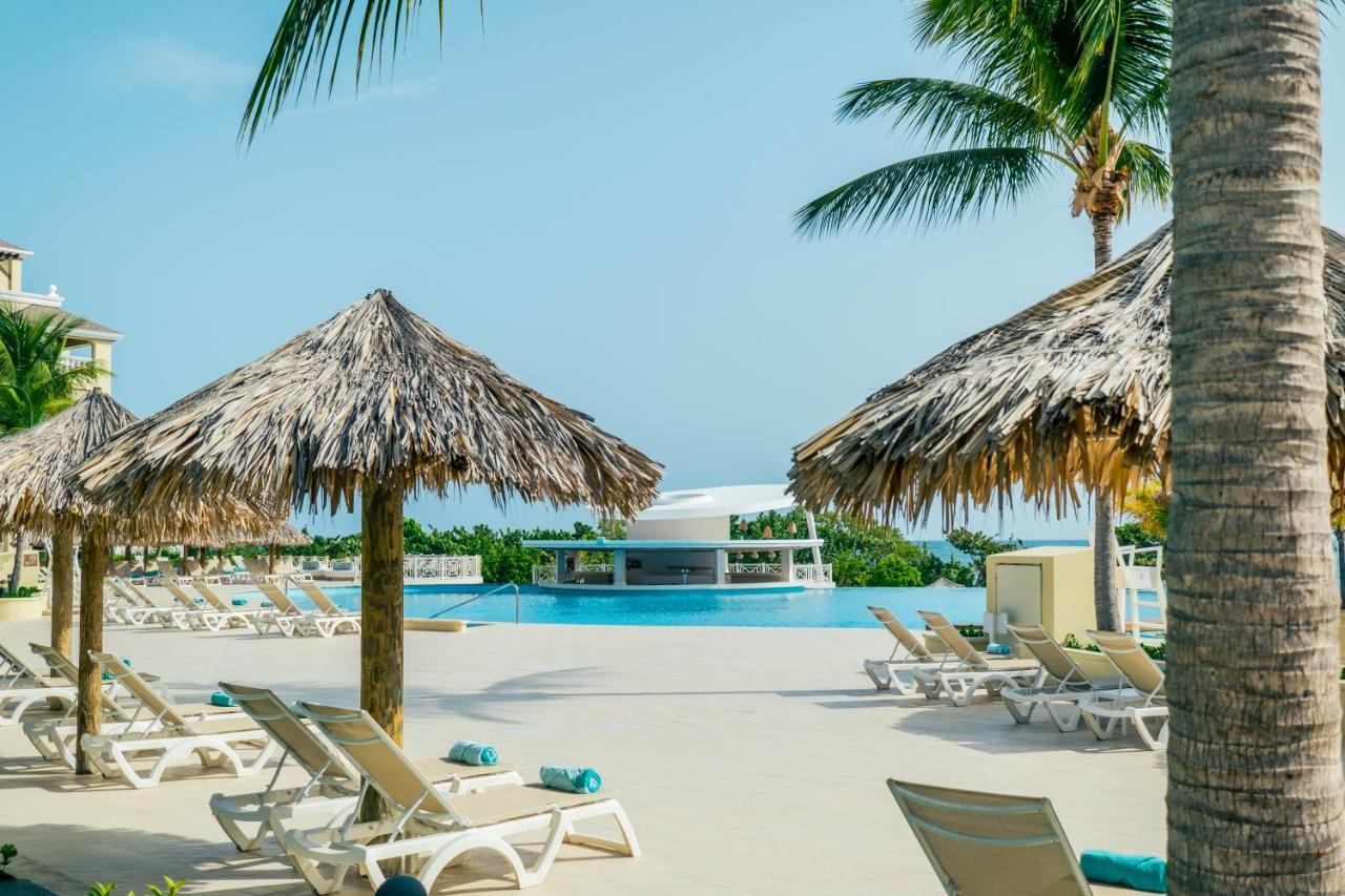 Iberostar Waves Rose Hall Beach Montego Bay Exteriör bild