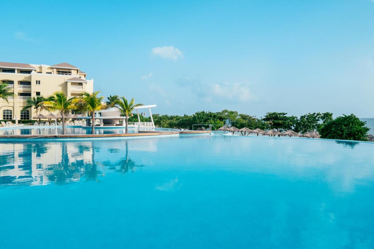 Iberostar Waves Rose Hall Beach Montego Bay Exteriör bild