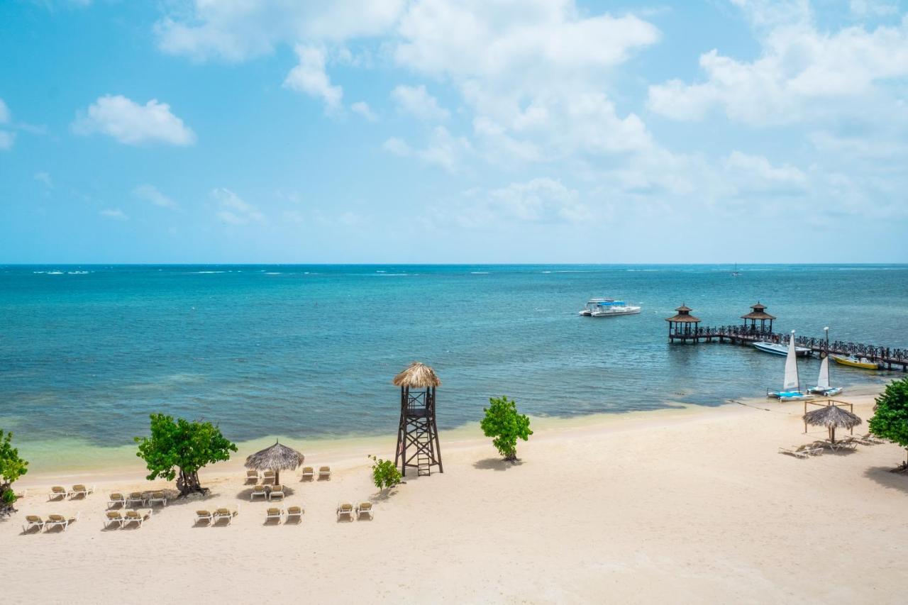 Iberostar Waves Rose Hall Beach Montego Bay Exteriör bild