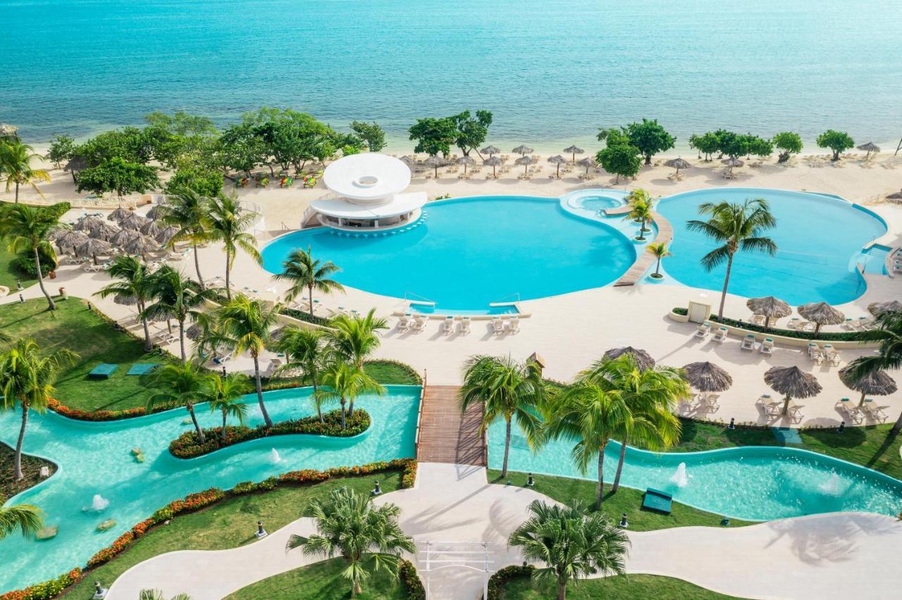 Iberostar Waves Rose Hall Beach Montego Bay Exteriör bild